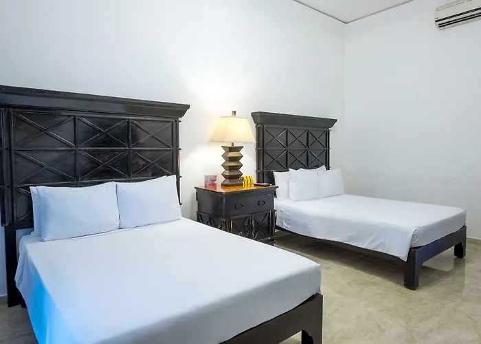 Hacienda Paradise Hotel