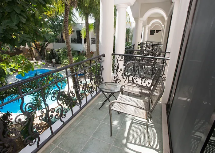 Hacienda Paradise 4*