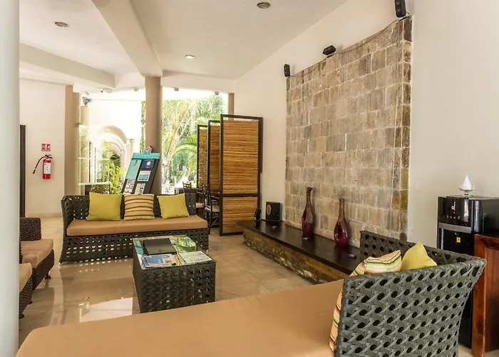 Hacienda Paradise 4*