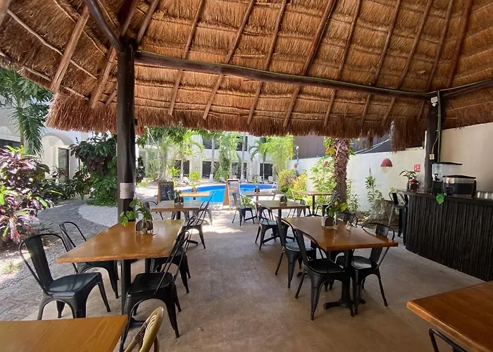 Hacienda Paradise 4*