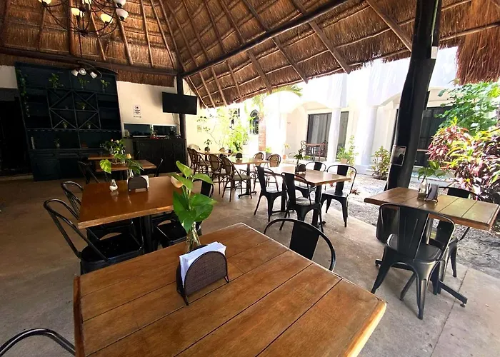 Hacienda Paradise Hotel