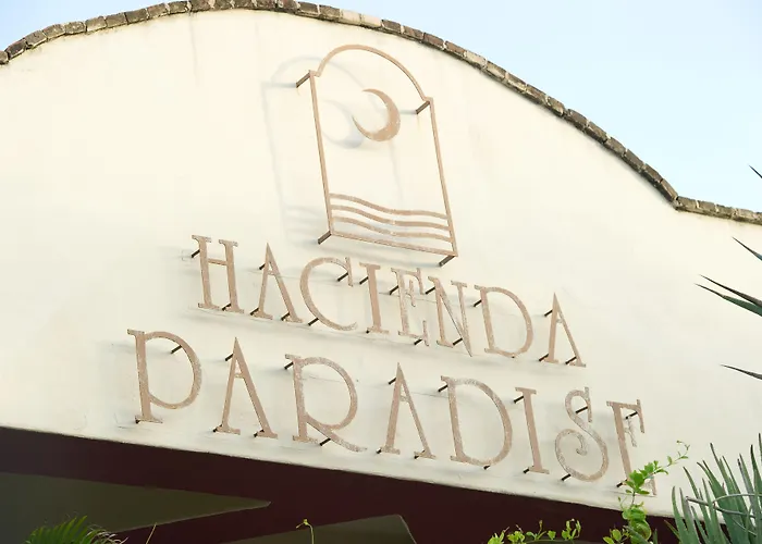 Hacienda Paradise 4*