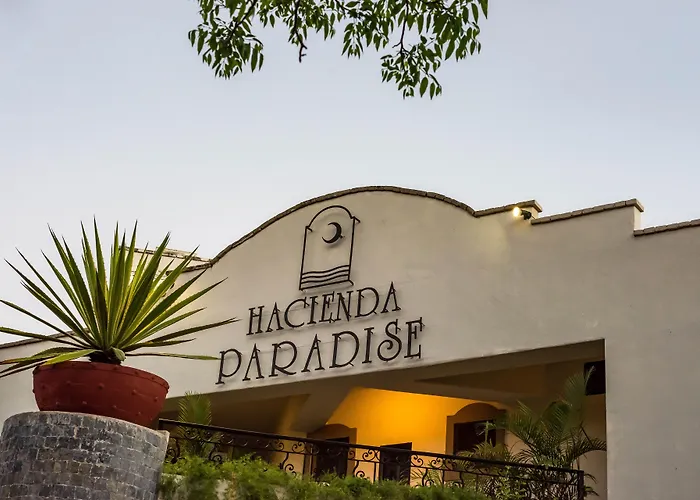 Hacienda Paradise 4*