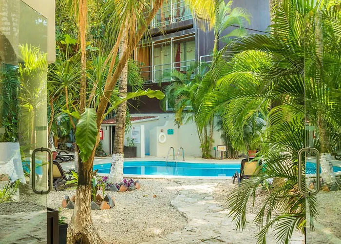 Hotel Hacienda Paradise