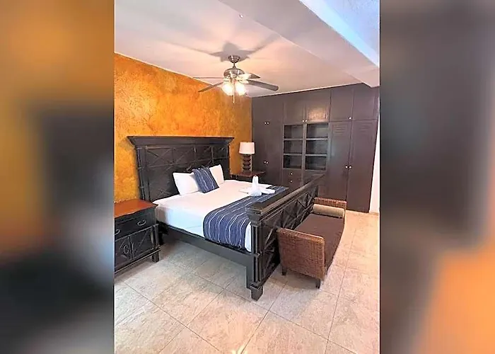Hacienda Paradise Hotel 4*